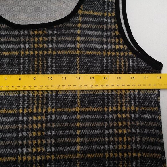 Julie Divina Ladies Size Small Lightweight Gold/Grey/Black Plaid Sweater Set 2pc - Picture 8 of 12
